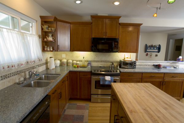 Cherry Cabinet Remodeling in Carrollton